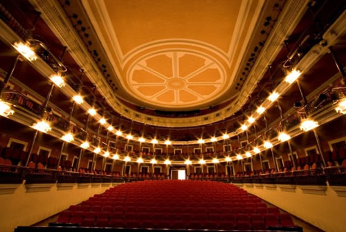 Teatro Angela Peralta